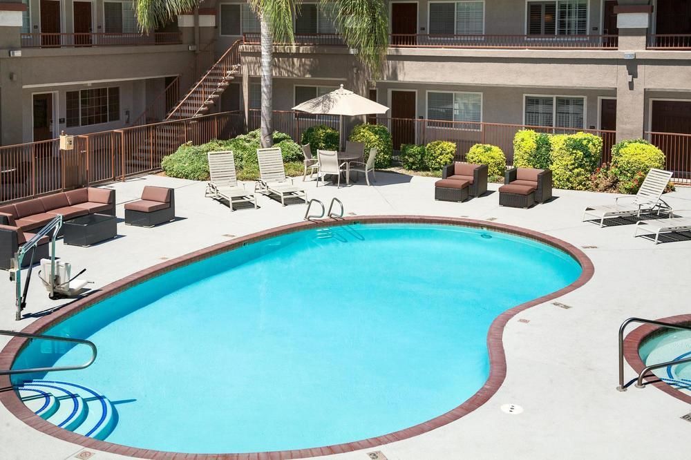 Baymont By Wyndham Modesto Salida Hotel Exterior photo