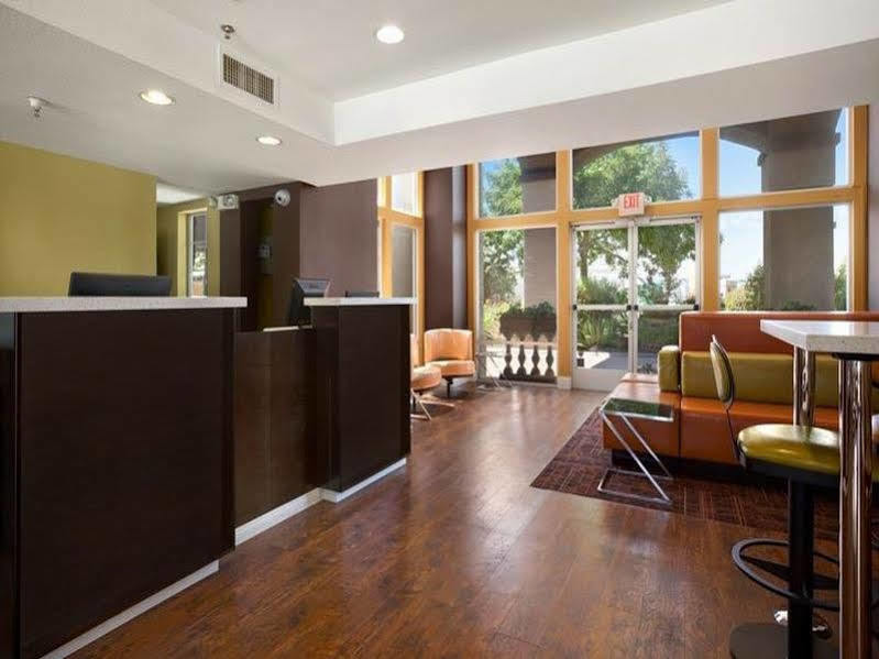 Baymont By Wyndham Modesto Salida Hotel Exterior photo